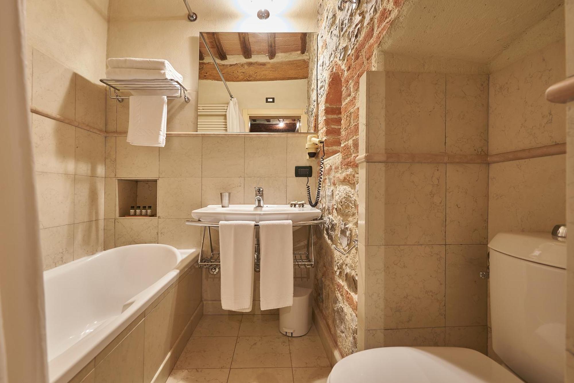 La Gazzara Castell'In Villa Castelnuovo Berardenga Luaran gambar