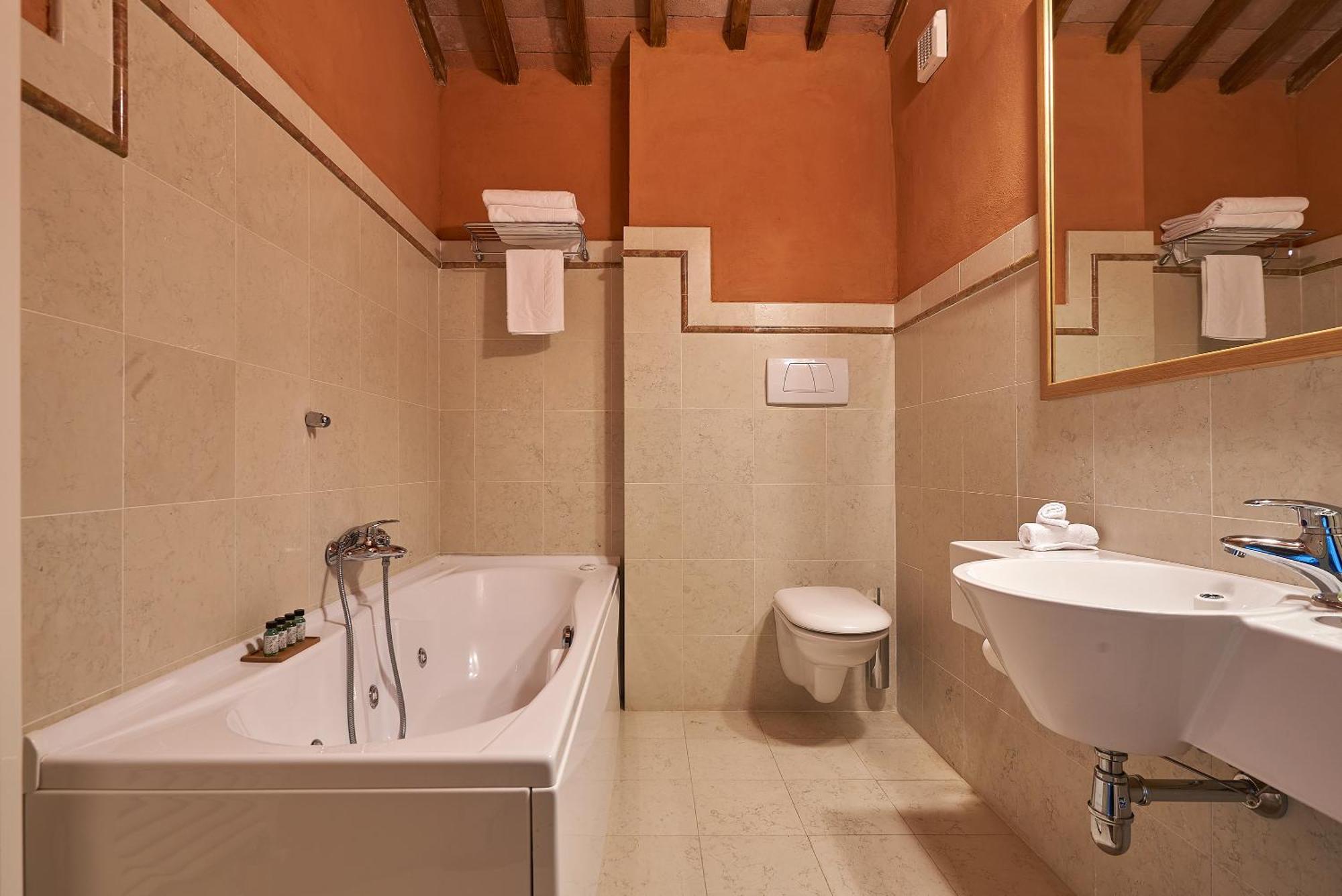 La Gazzara Castell'In Villa Castelnuovo Berardenga Luaran gambar